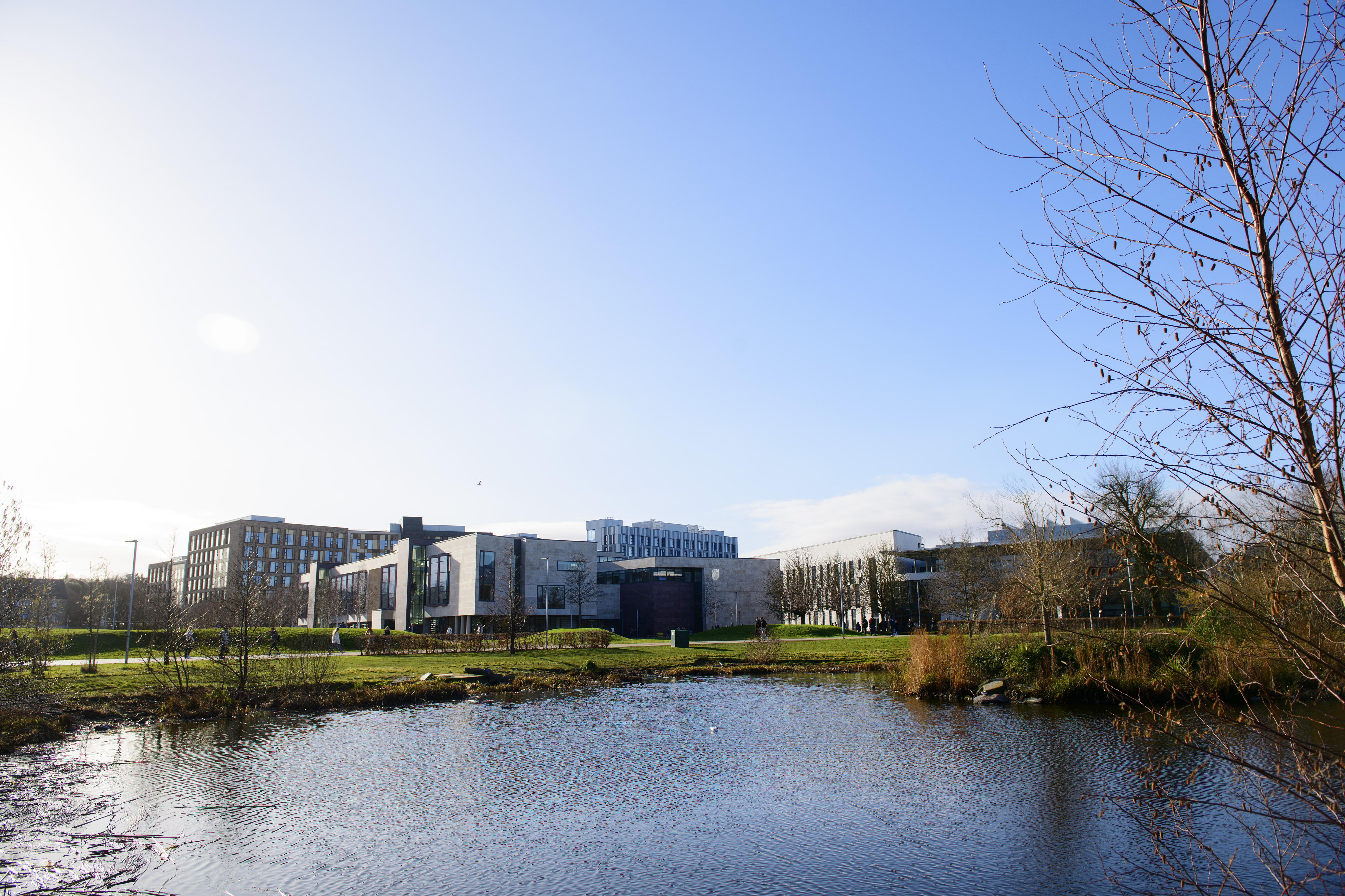 Sutherland School of Law on a sunny winter morning with the upper lake in the foreground